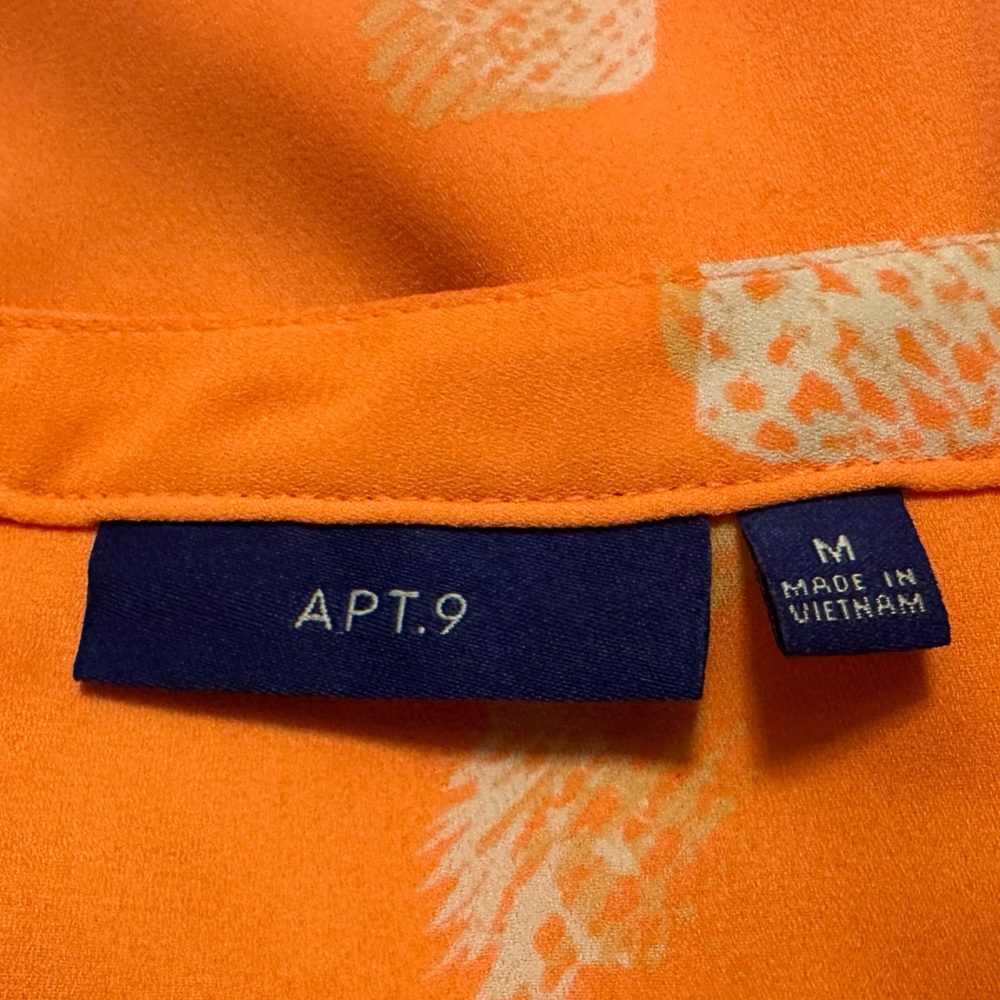 APT 9. Women's Neon Pineapple short sleeve Chiffon Blouse - Picture 7 of 7